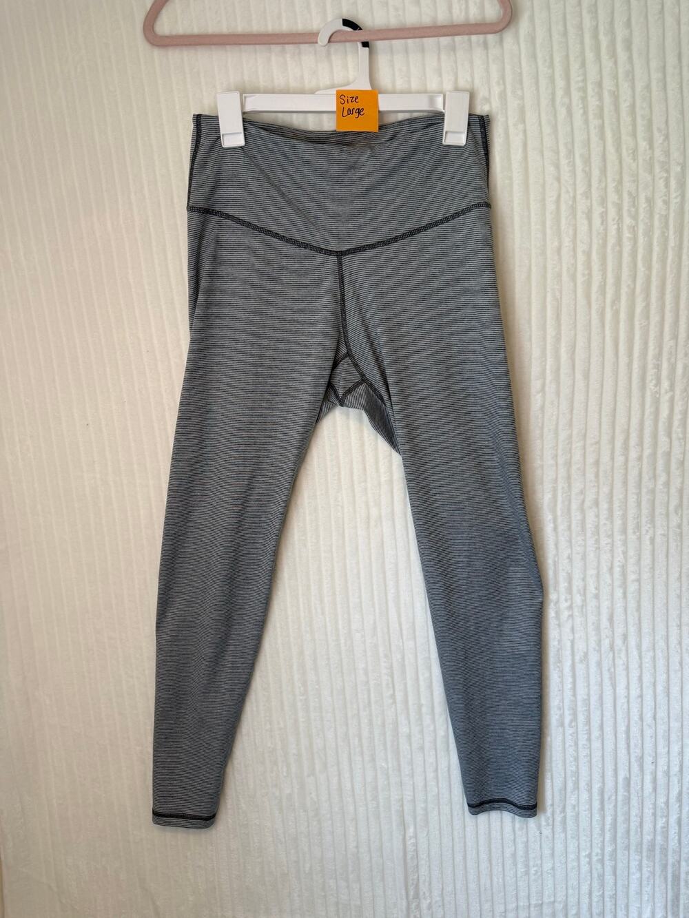 Old Navy active leggings size large